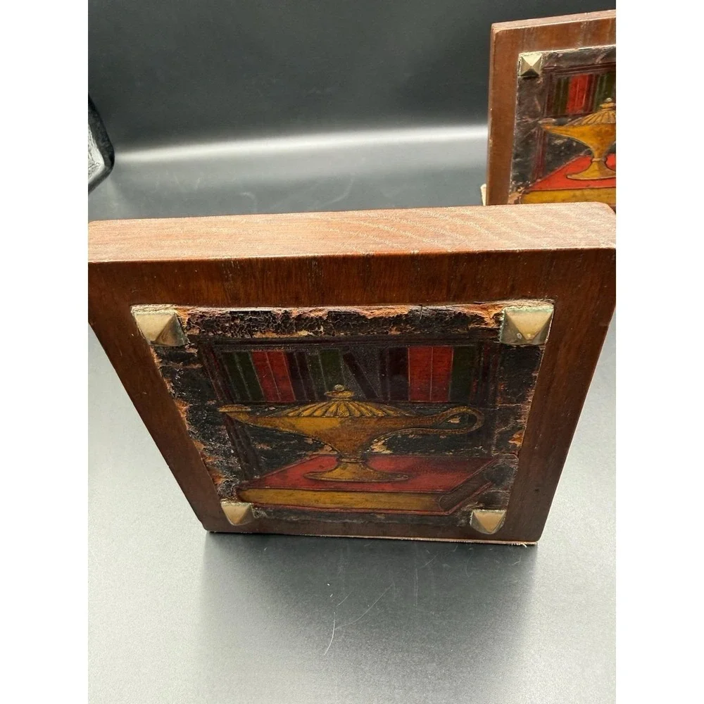 Antique Crafted Oak & Leather Bookends made in East Aurora,N.Y. Around 1910.
